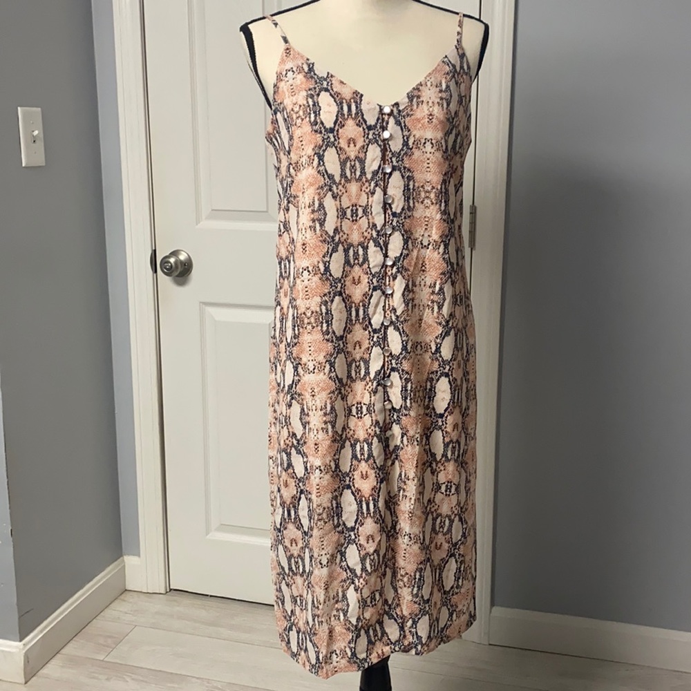 One clothing dress